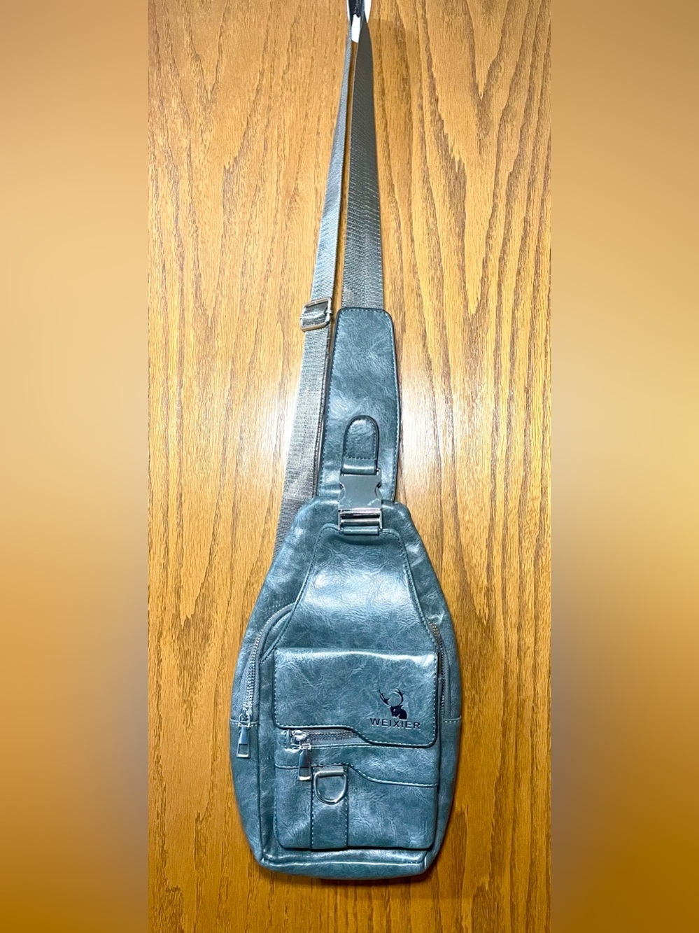 New Weixier Unisex Gray Leather Crossbody Sling Chest Bag NWOT